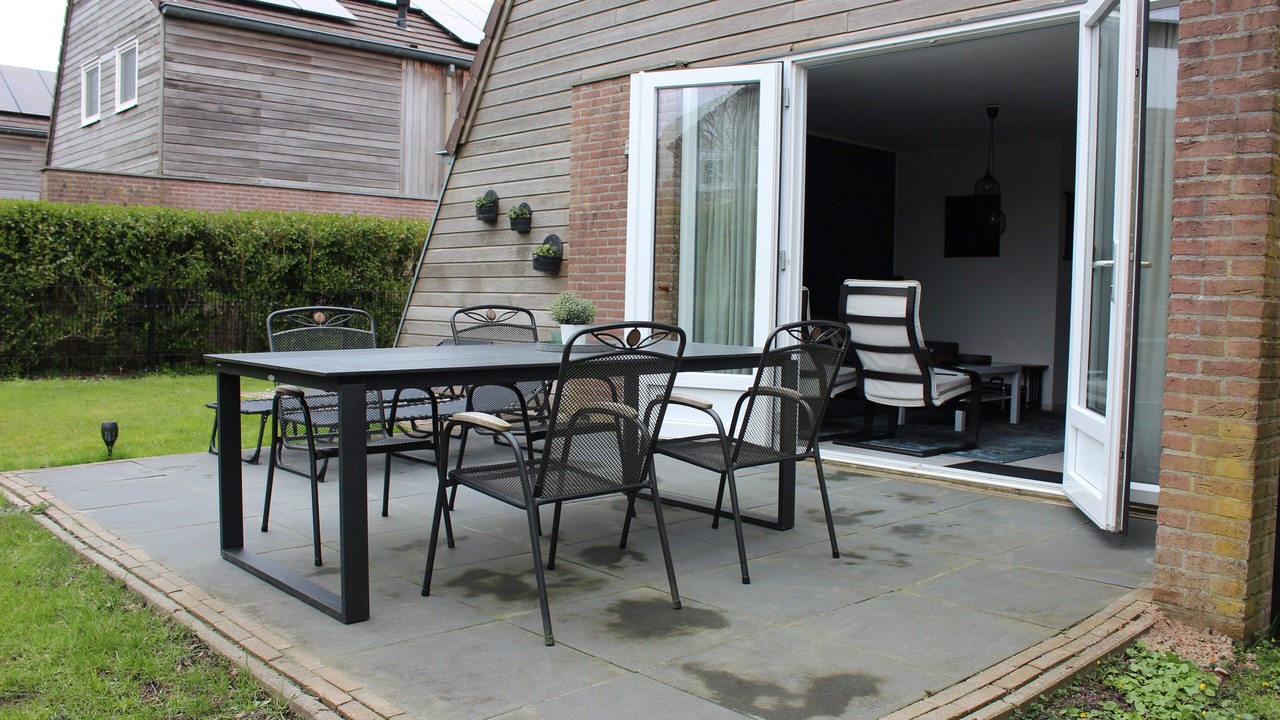 Photo of Outdoor in Grou