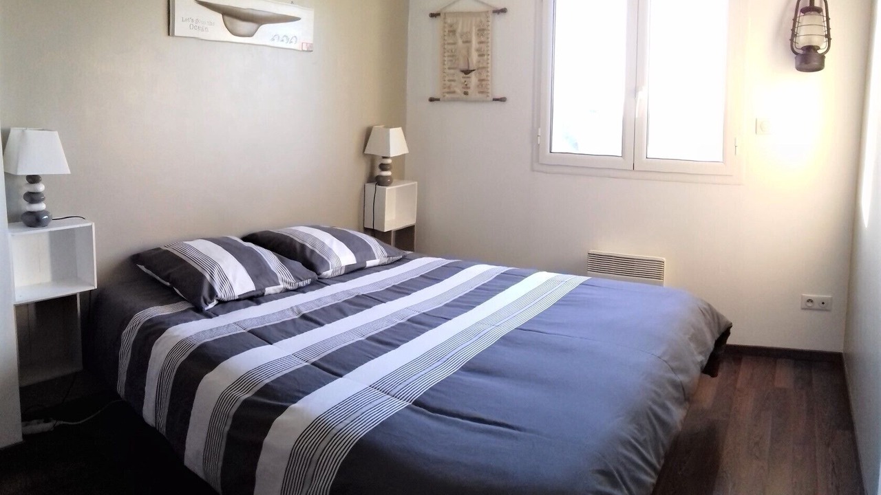 Photo of Bedroom in Fecamp