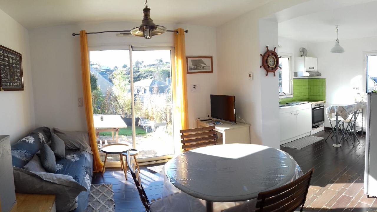 Photo of Livingroom in Fecamp