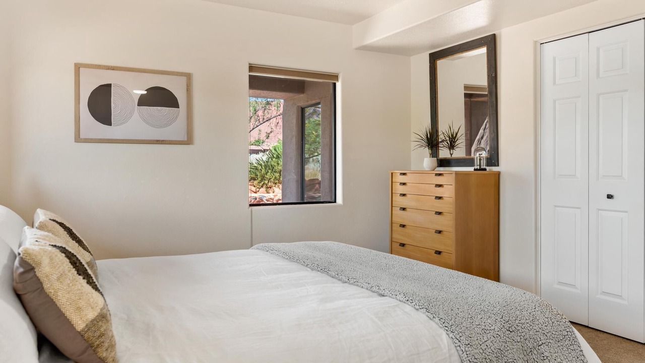 Photo of Bedroom in Ivins