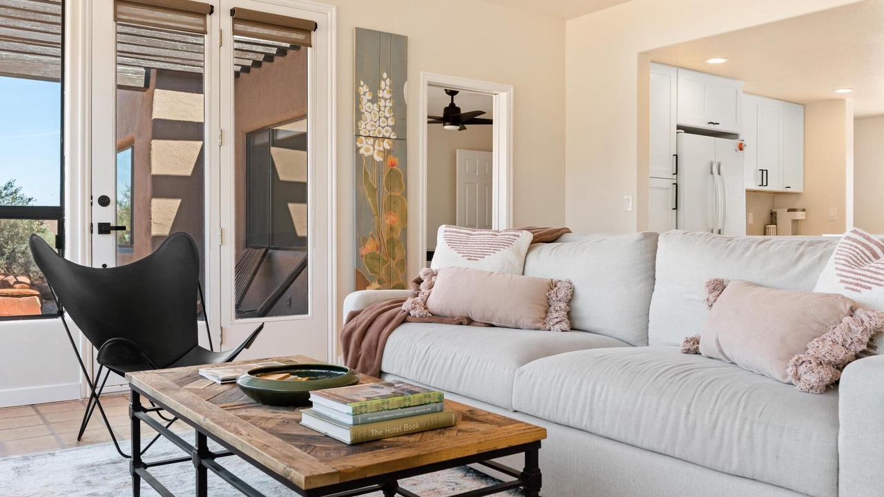 Photo of Livingroom in Ivins