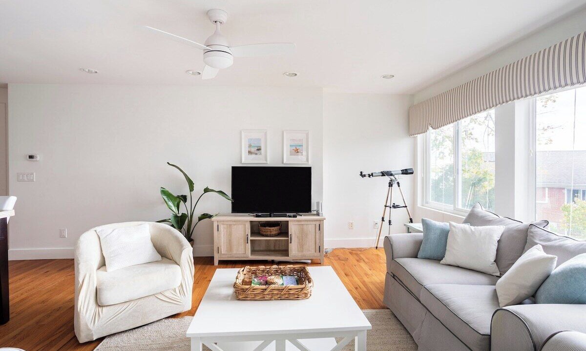 Photo of Livingroom in New London