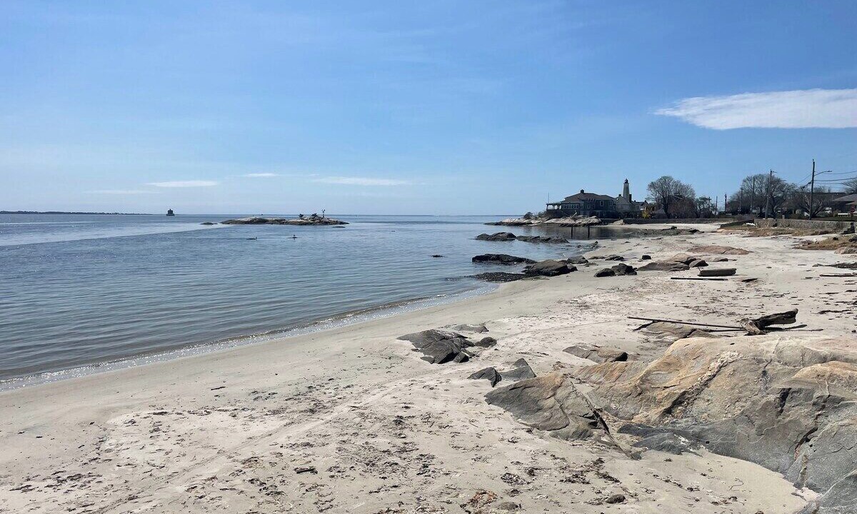 Photo of Others in New London