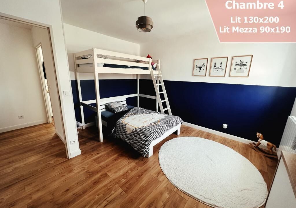 Photo of Bedroom in Cherves-Richemont