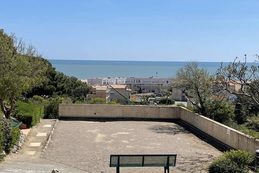 Photo of Outdoor in Saint-Pierre-la-Mer