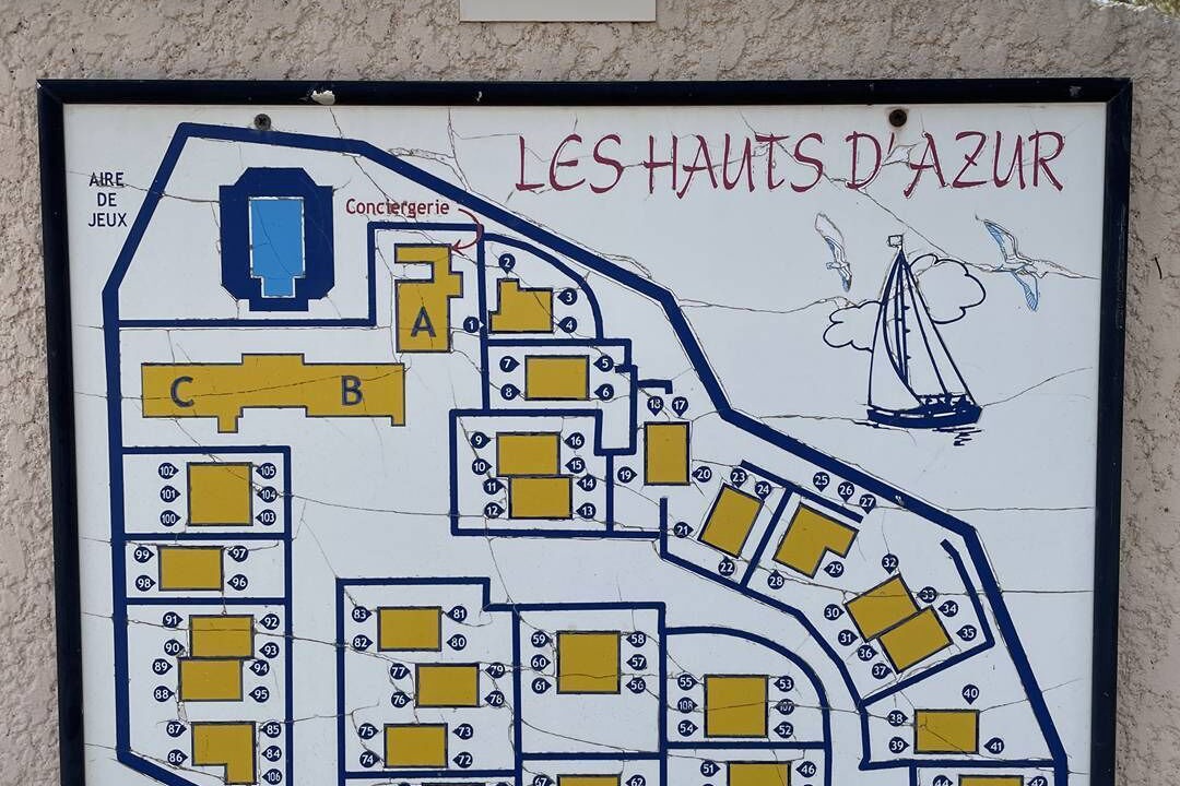 Photo of Others in Saint-Pierre-la-Mer