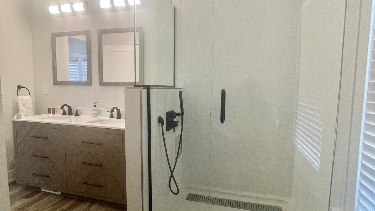 Photo of Bathroom in Grandville