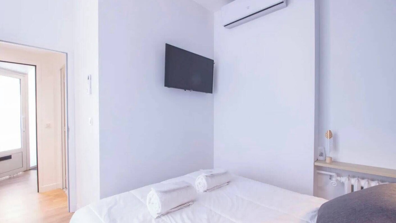 Photo of Bedroom in Passy