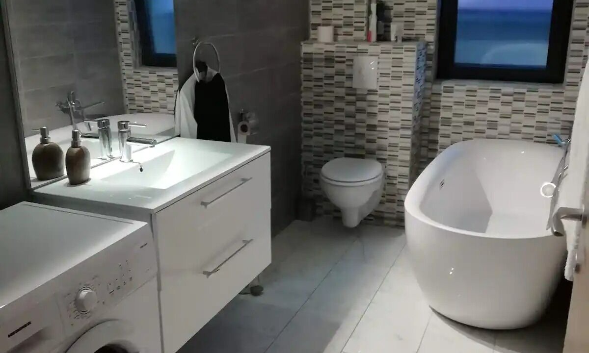 Photo of Bathroom in Old Town