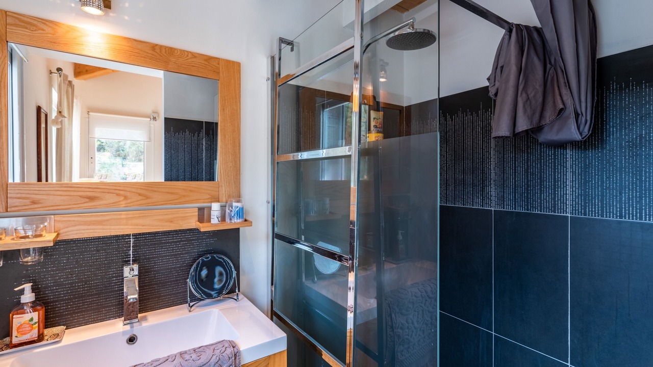 Photo of Bathroom in Monacia-d'Aullene