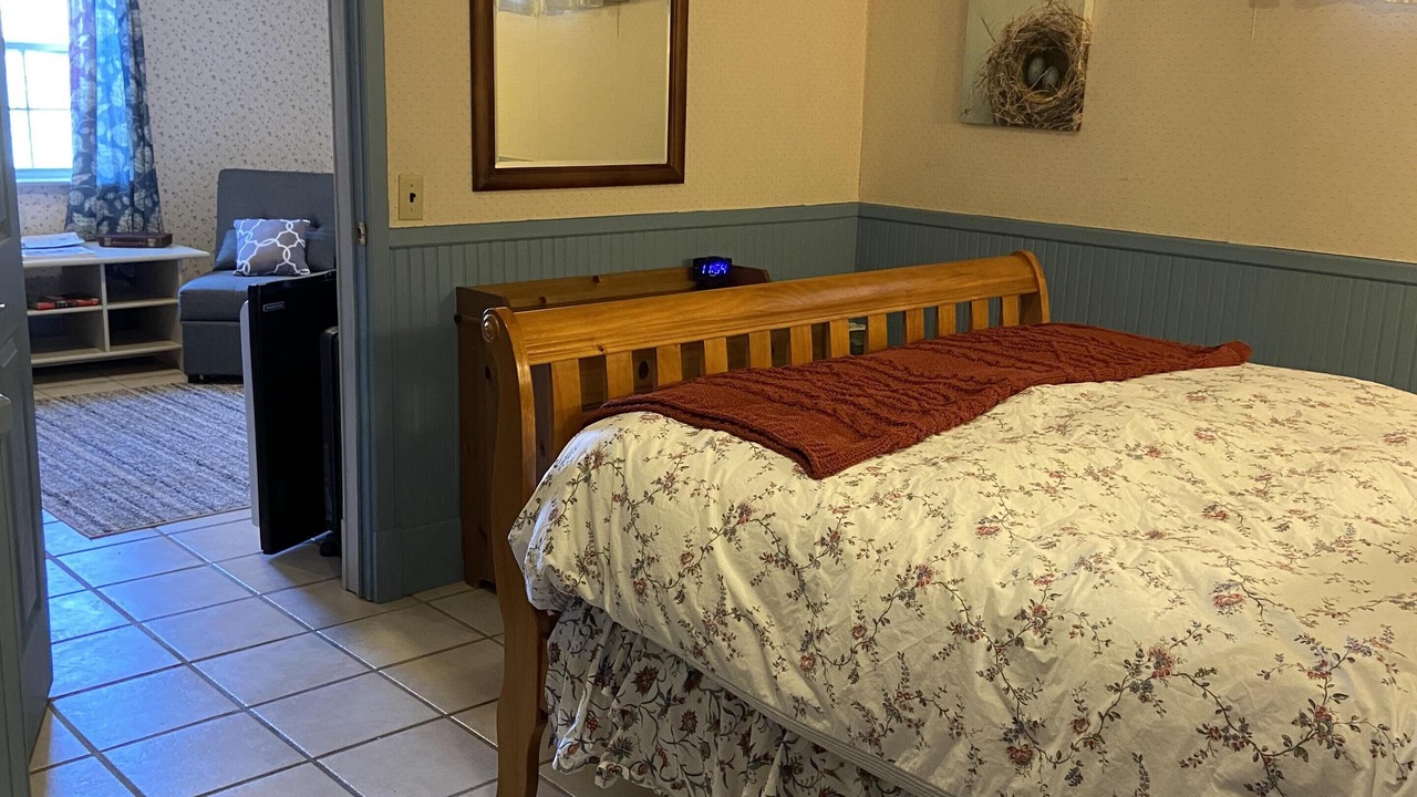 Photo of Bedroom in Alto Pass