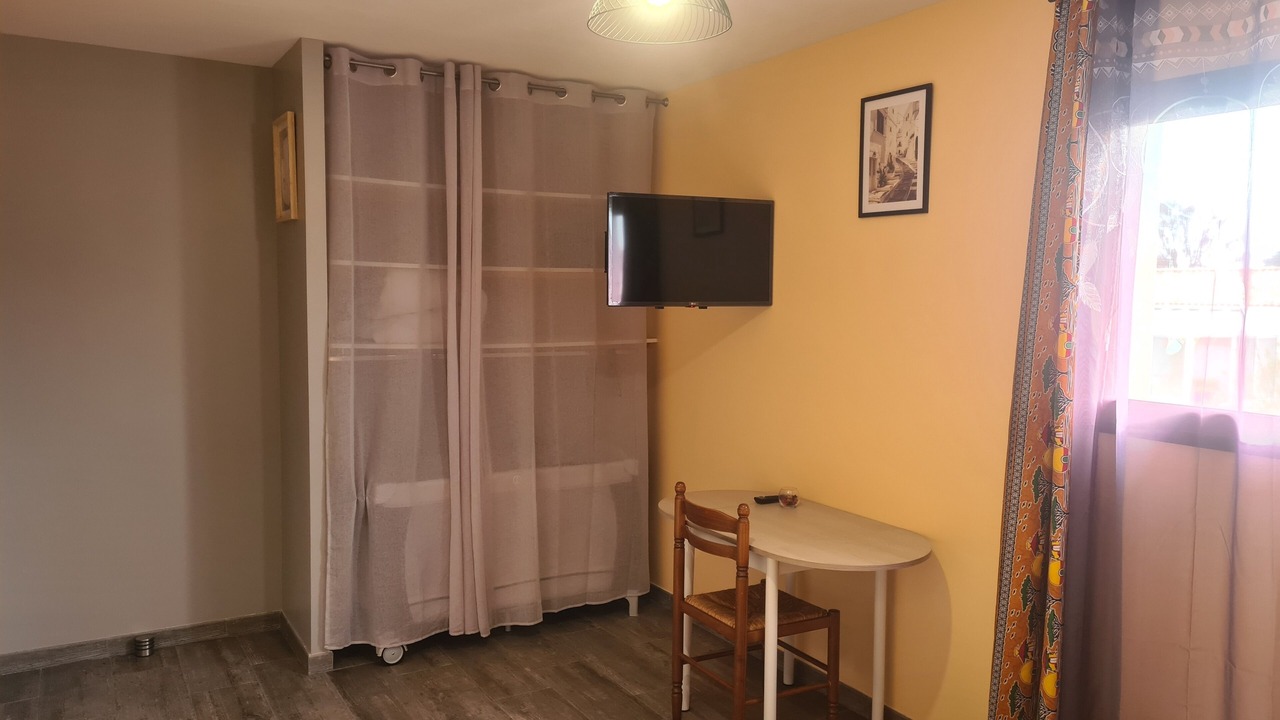 Photo of Bedroom in Saint-Hilaire-de-Riez