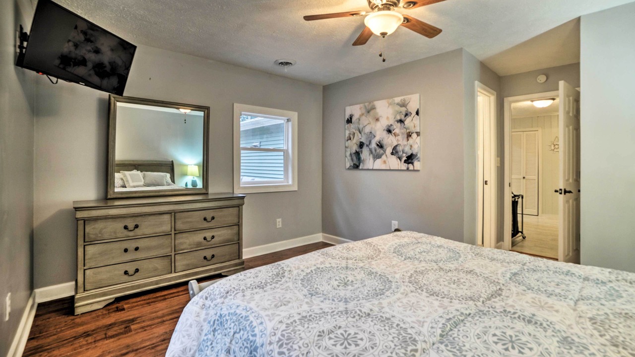 Photo of Bathroom in Benton
