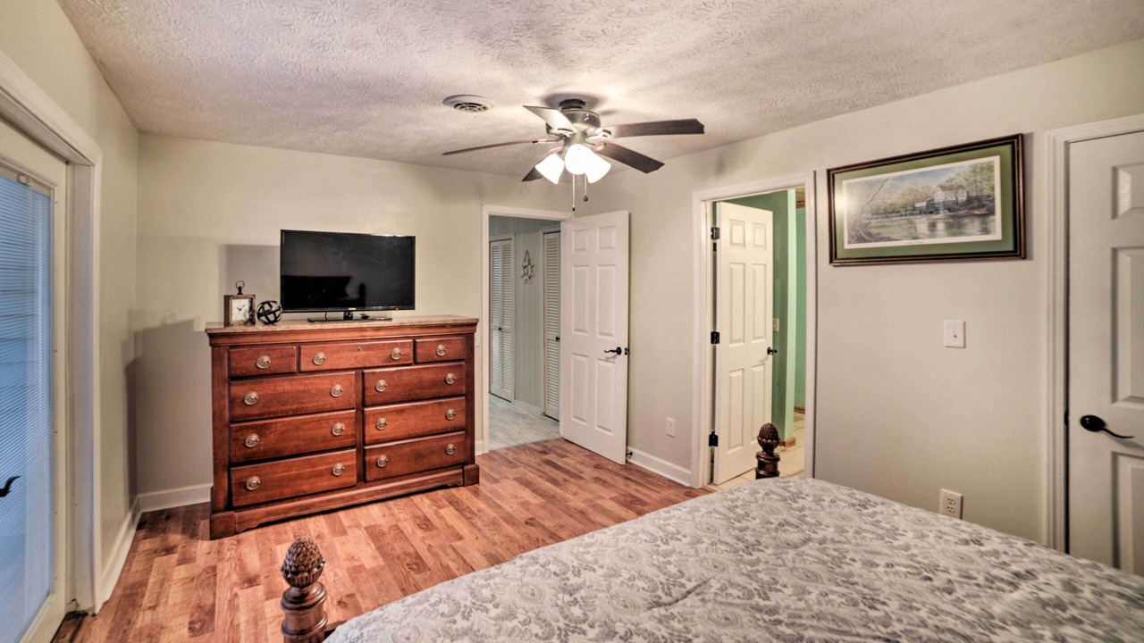 Photo of Bathroom in Benton