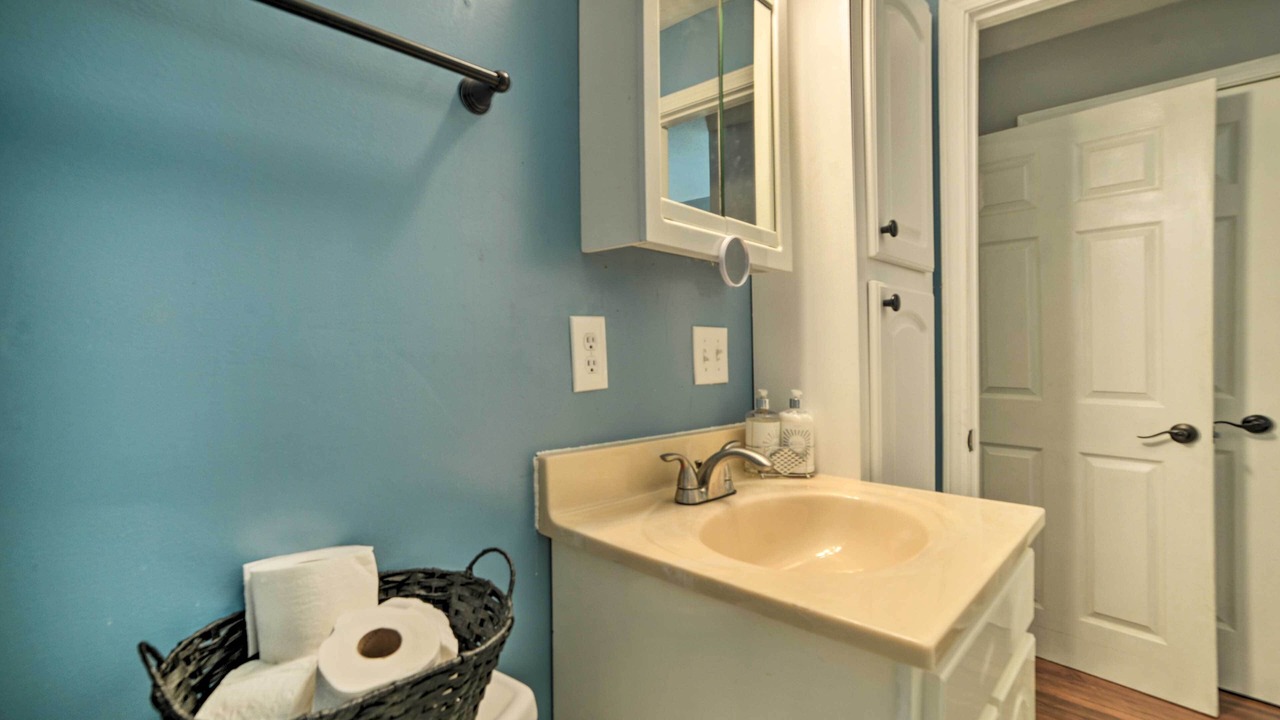 Photo of Bathroom in Benton