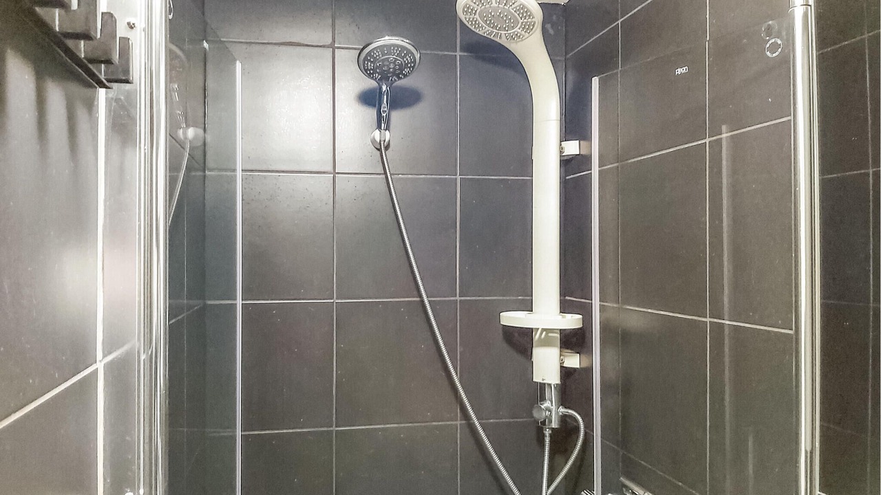 Photo of Bathroom in Eext