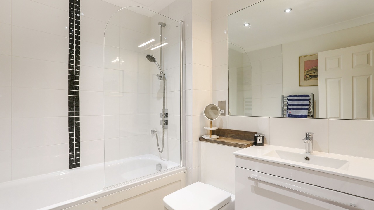 Photo of Bathroom in Warwick