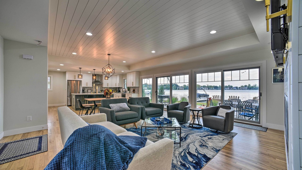 Photo of Bedroom in Lake Fenton