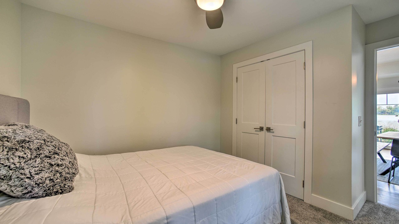 Photo of Bedroom in Lake Fenton