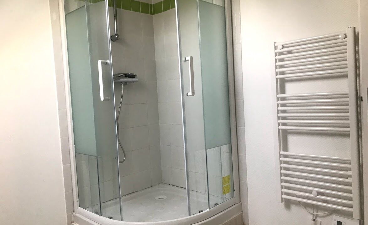 Photo of Bathroom in Blere