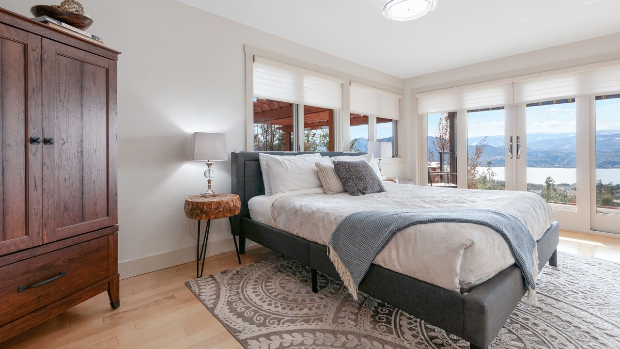 Photo of Bedroom in Okanagan-Similkameen