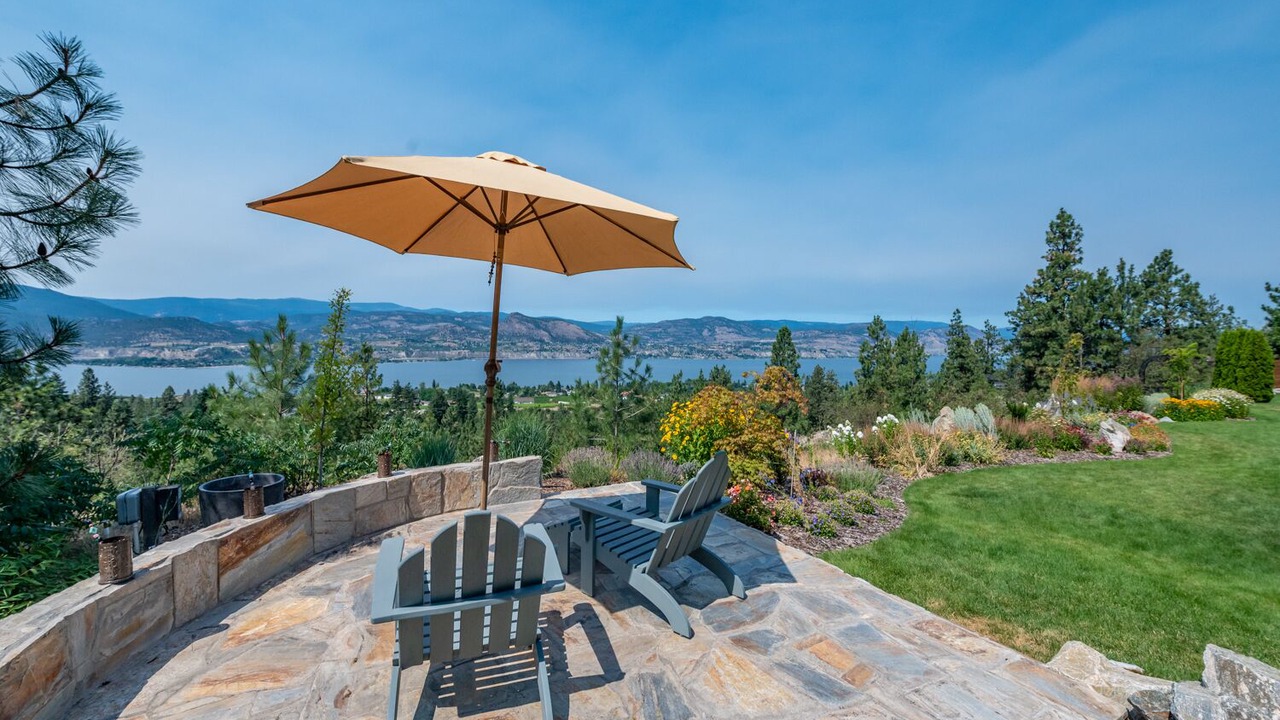 Photo of Patio Balcony in Okanagan-Similkameen