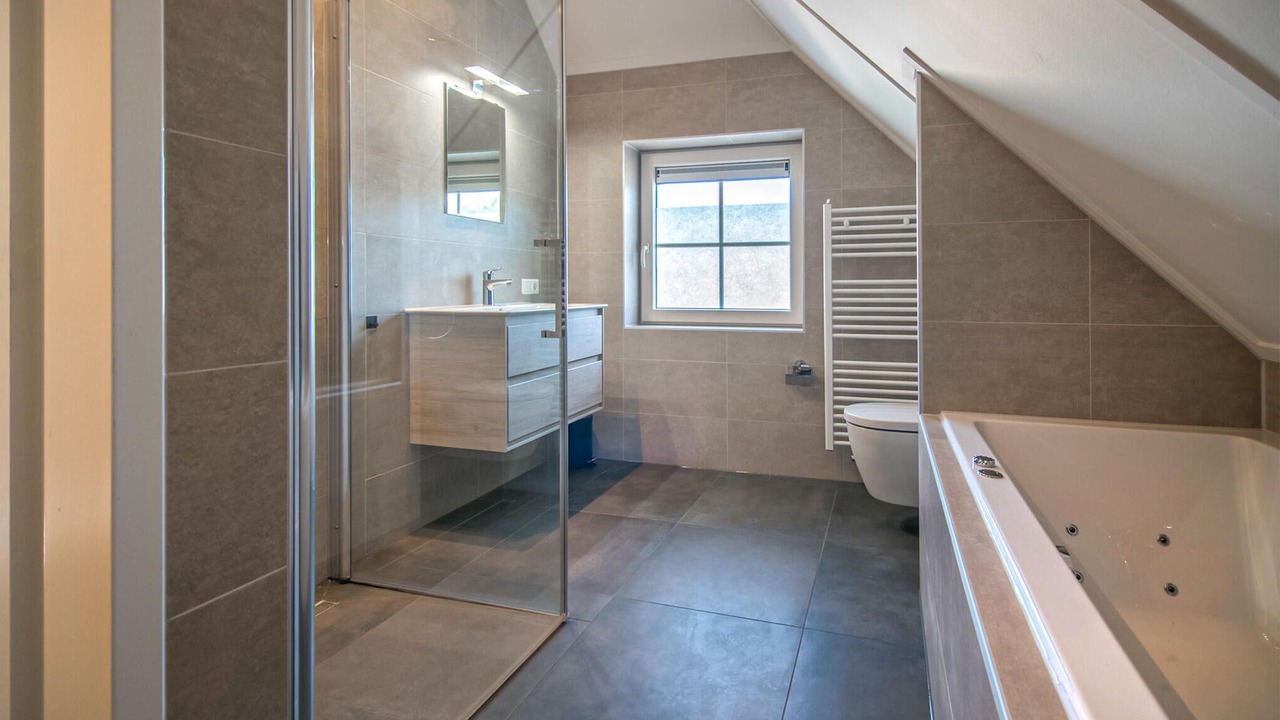 Photo of Bathroom in Linde