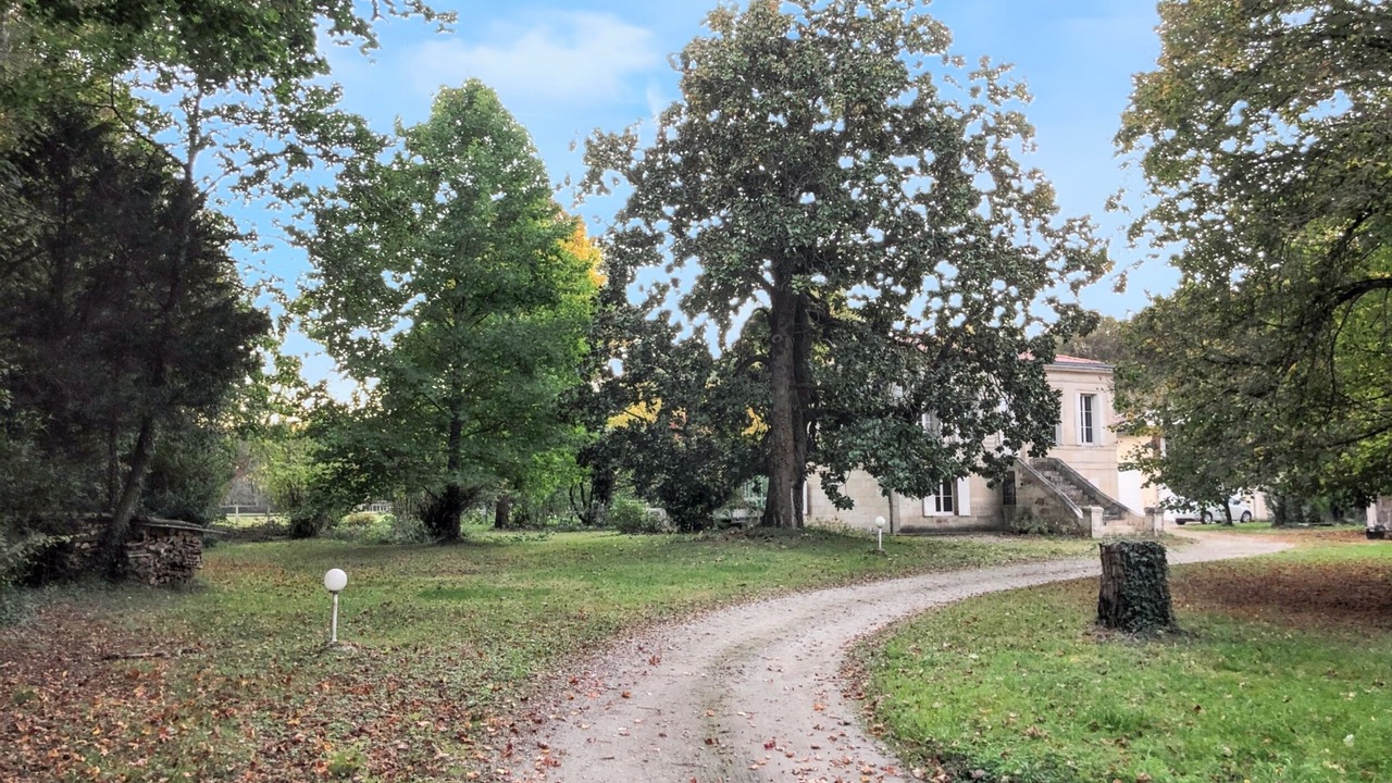 Photo of Outdoor in Le Pian-Medoc