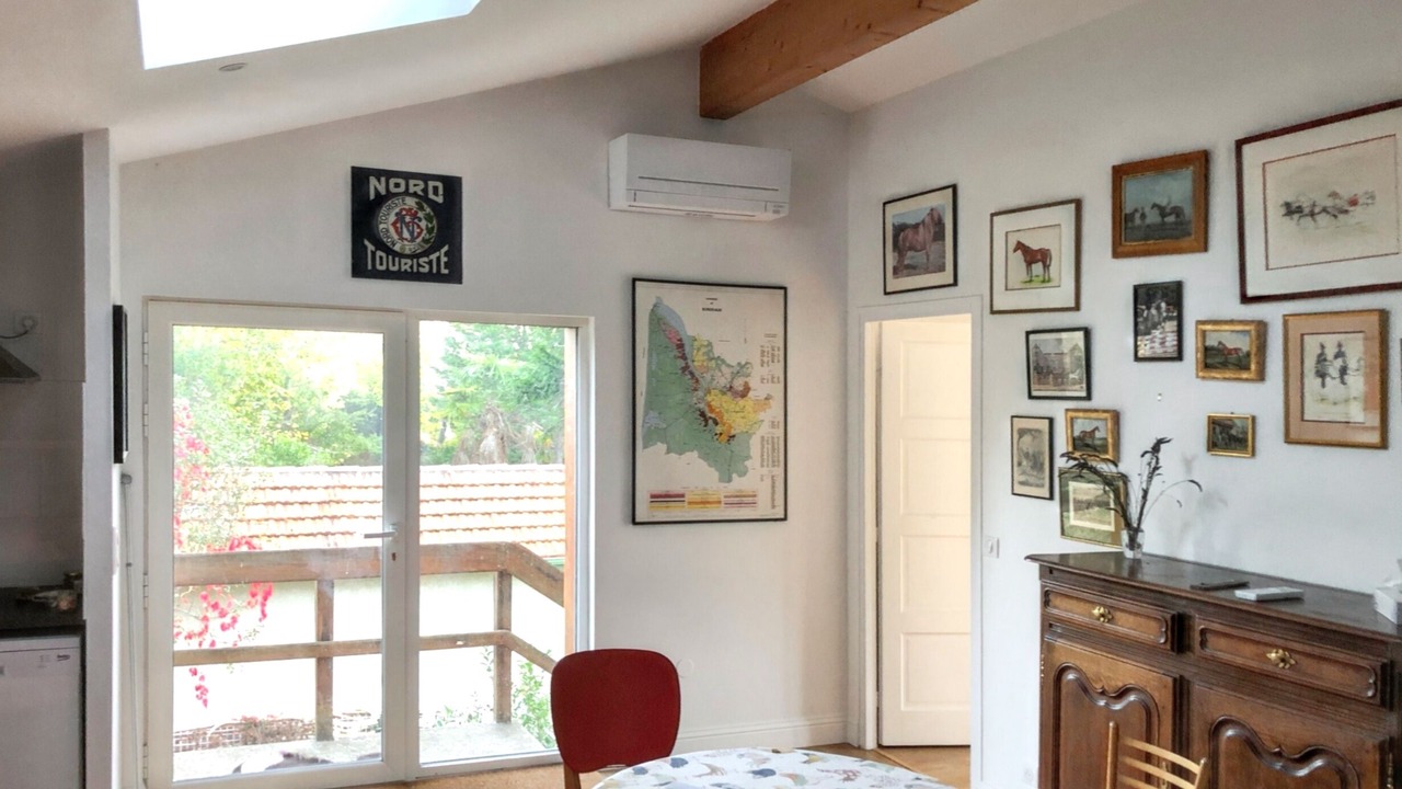 Photo of Livingroom in Le Pian-Medoc
