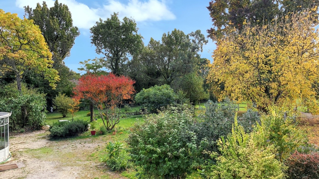 Photo of Outdoor in Le Pian-Medoc