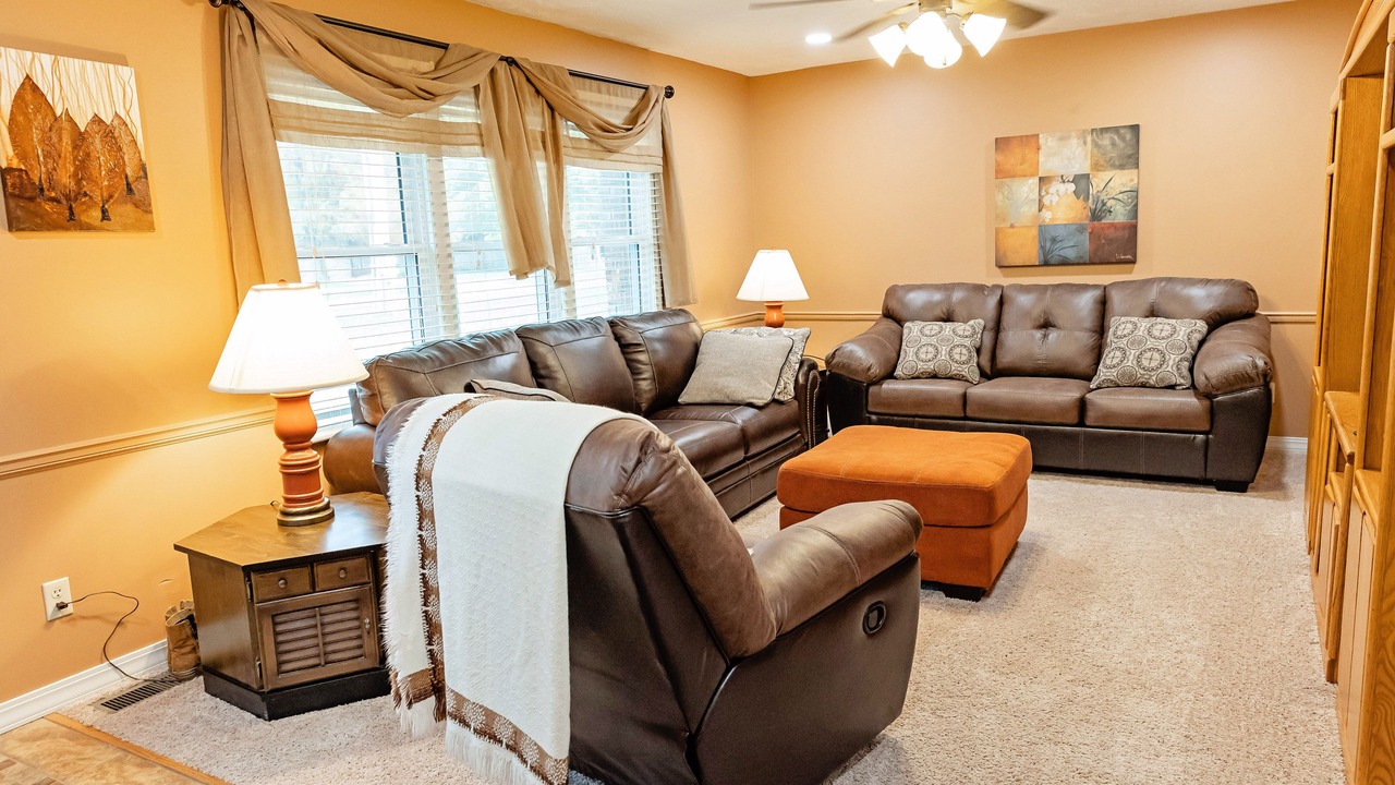 Photo of Bedroom in Mountain Grove
