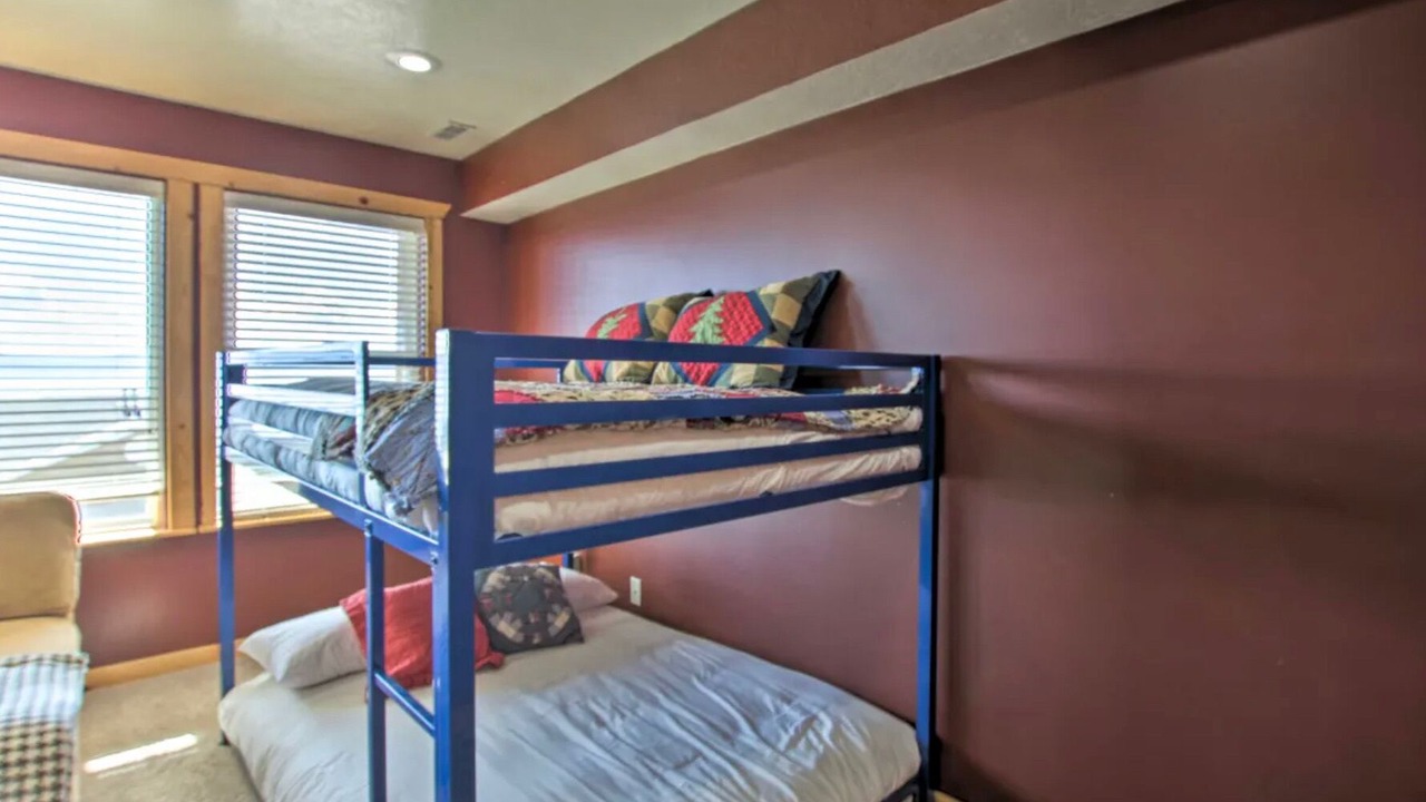 Photo of Bedroom in Garden City