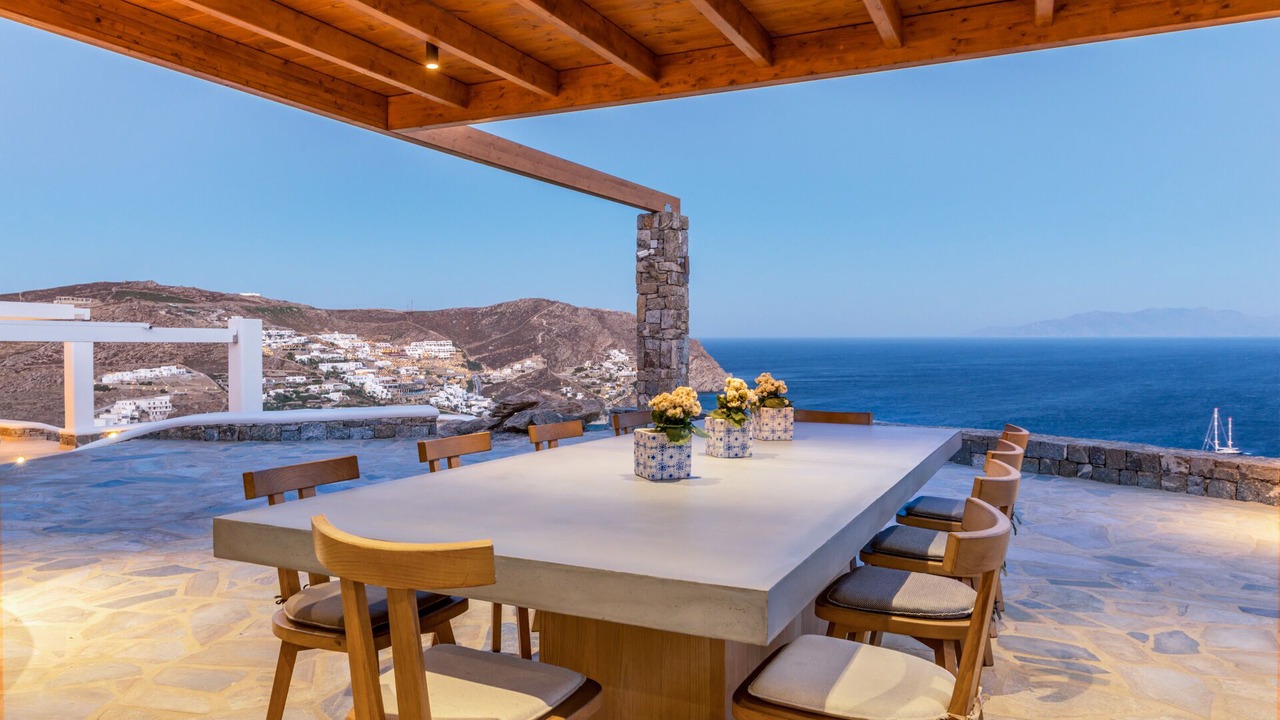 Photo of Outdoor in Elia