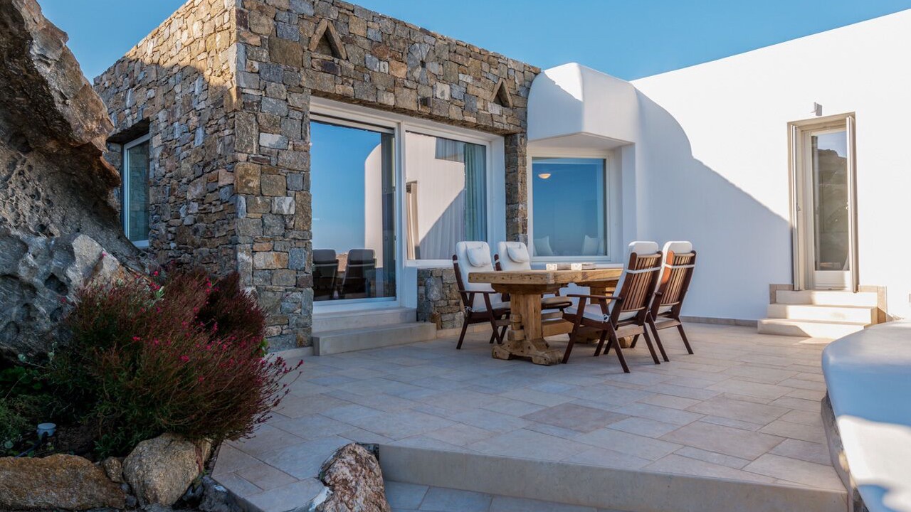 Photo of Outdoor in Elia