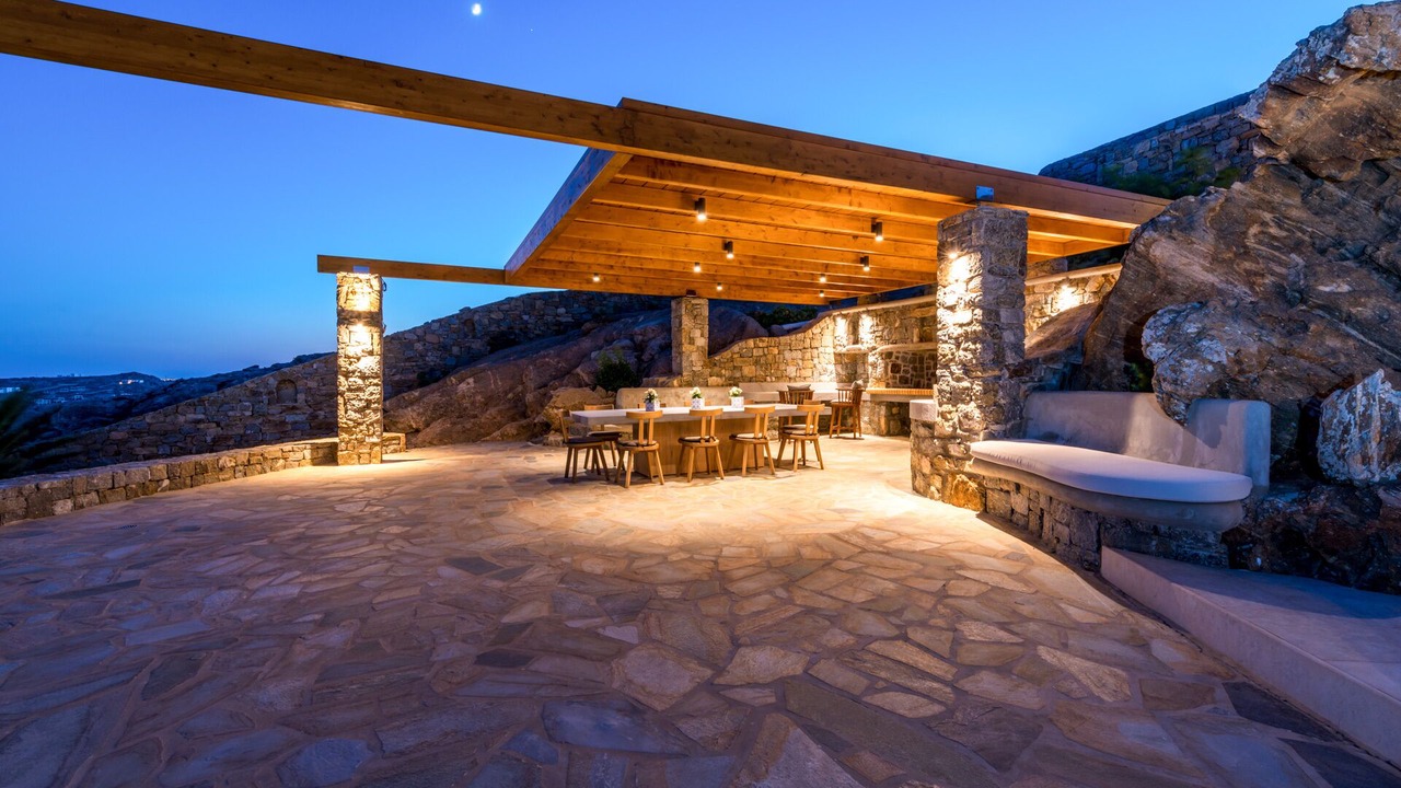Photo of Outdoor in Elia