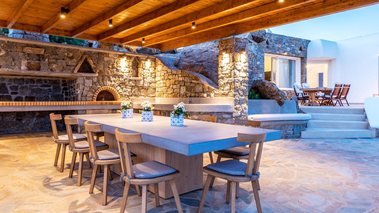 Photo of Outdoor in Elia