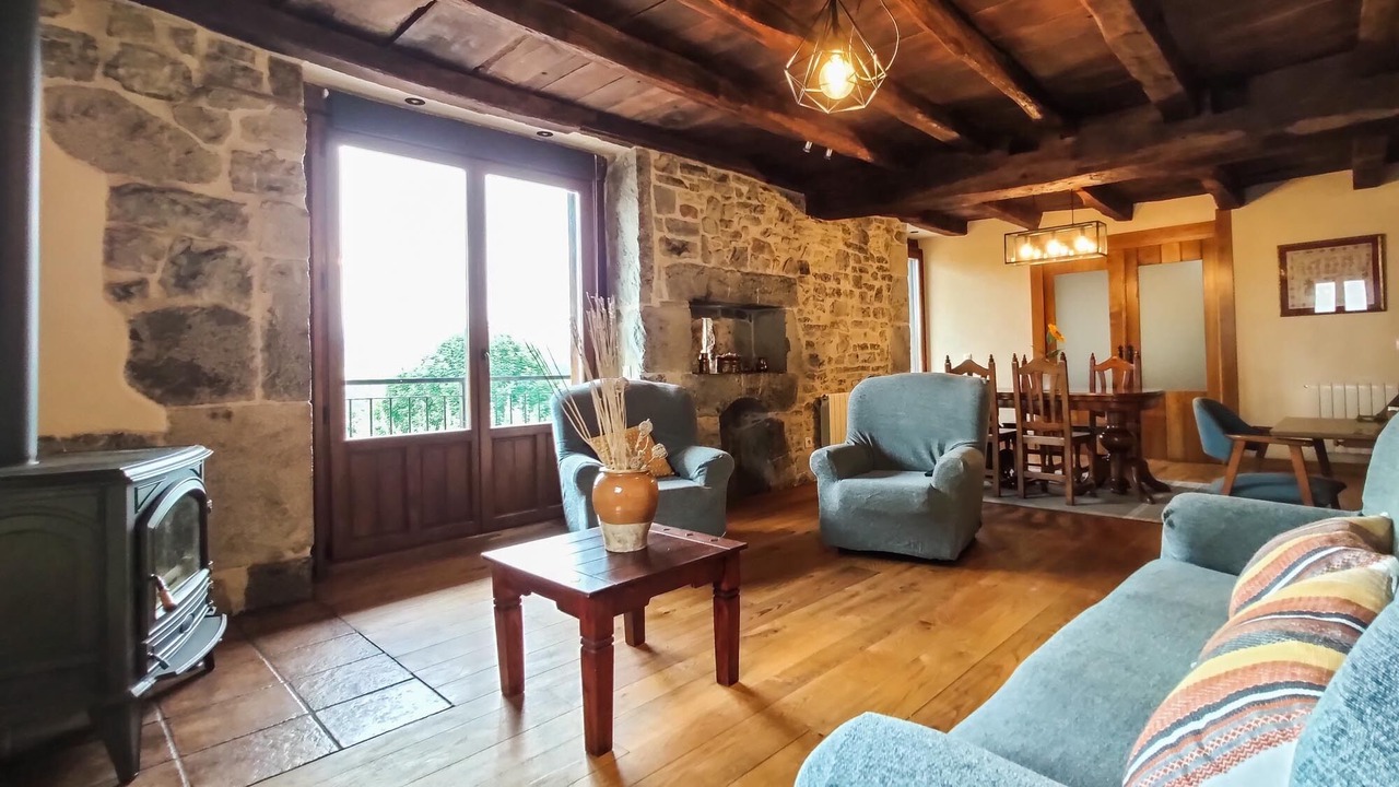 Photo of Livingroom in Larraun
