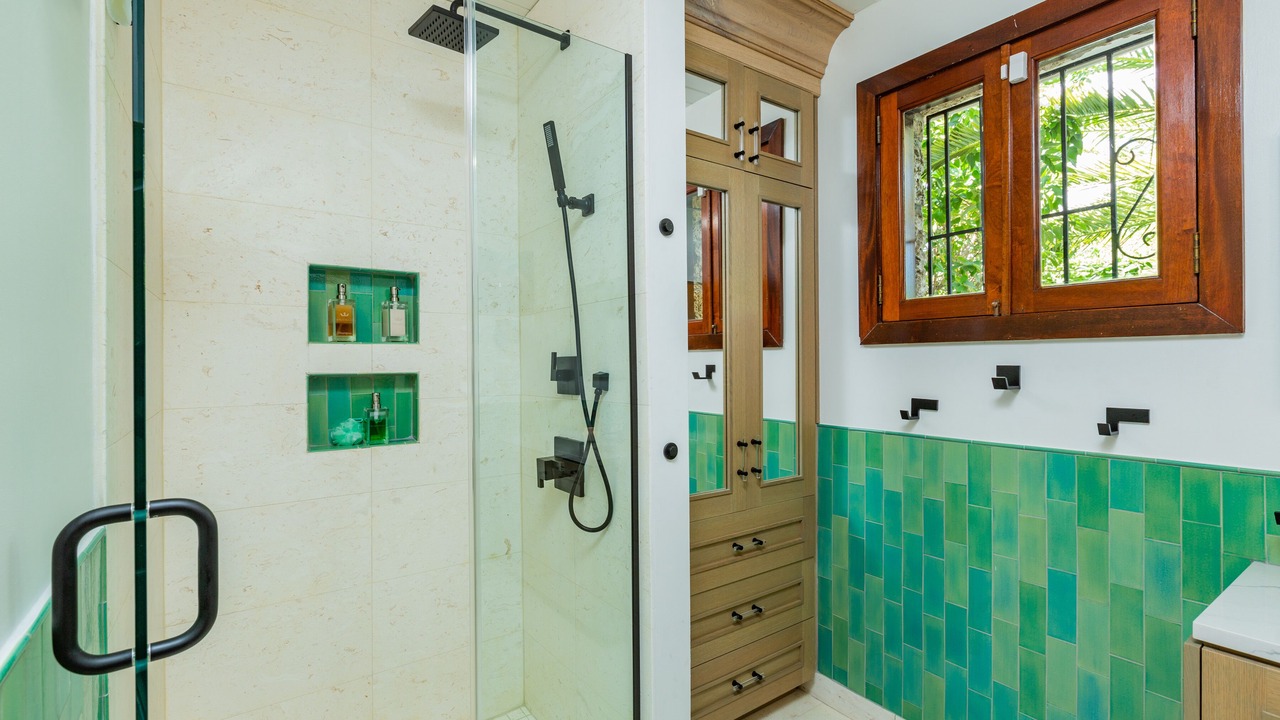 Photo of Bathroom in Estate William