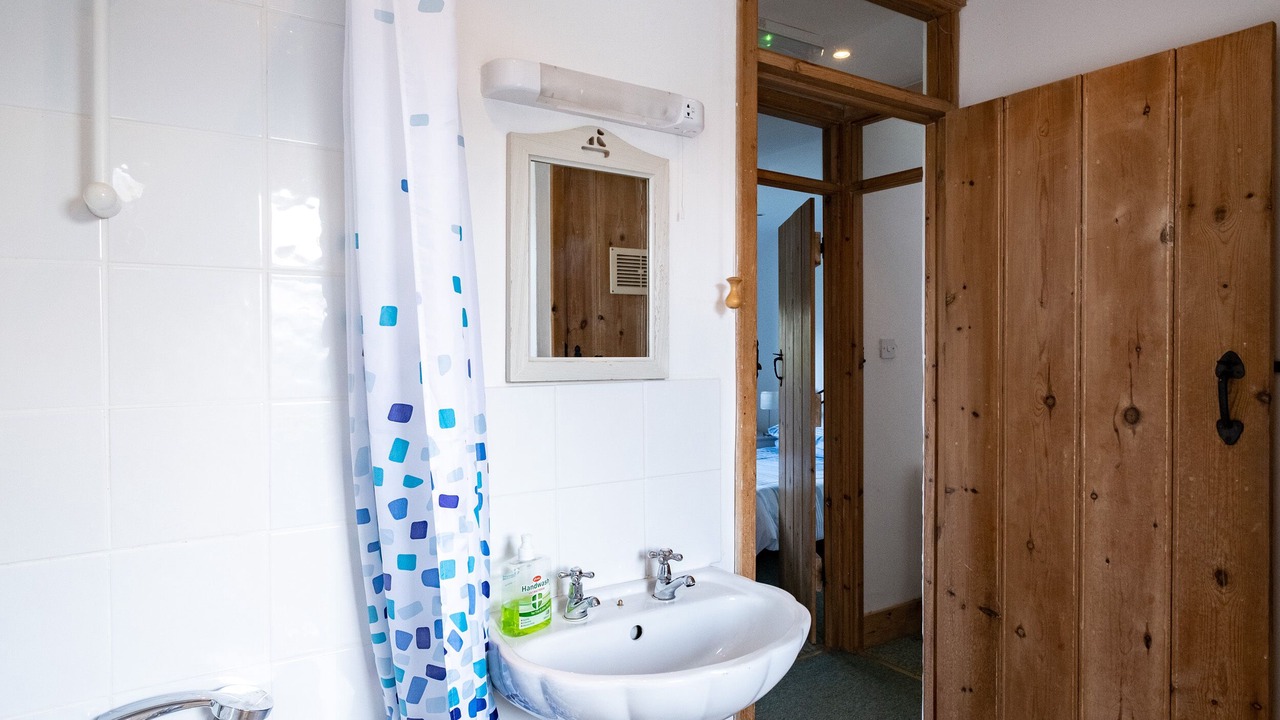 Photo of Bathroom in Port Isaac