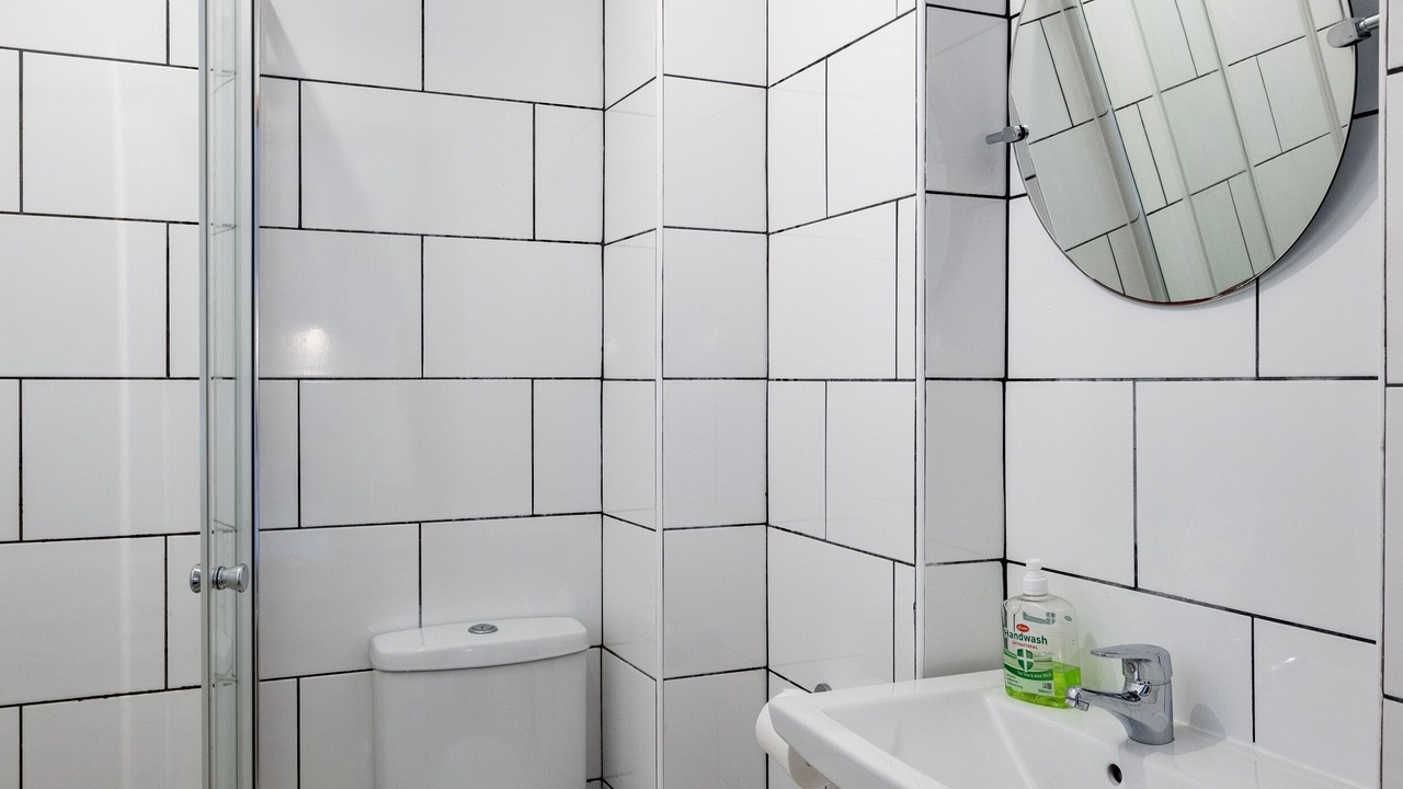 Photo of Bathroom in Port Isaac