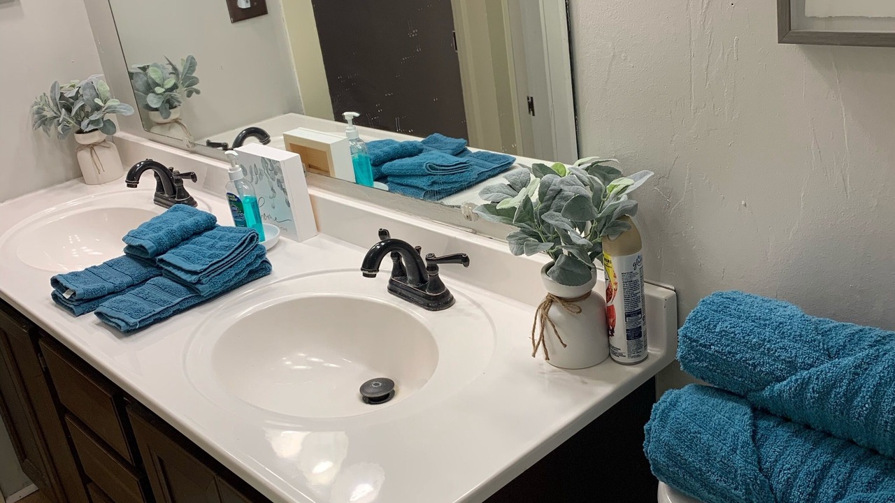 Photo of Bathroom in Thayer