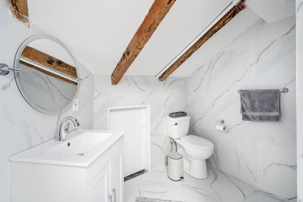 Photo of Bathroom in Old Montreal