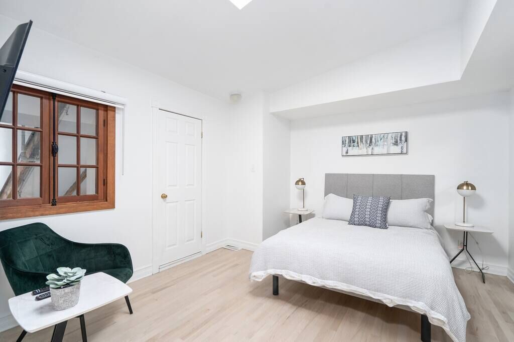 Photo of Bedroom in Old Montreal