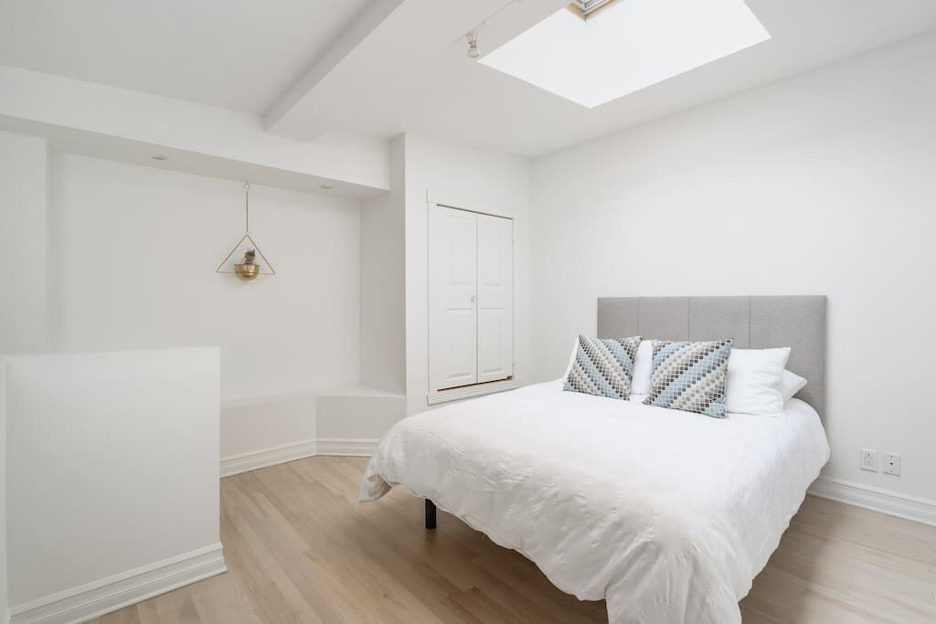 Photo of Bedroom in Old Montreal
