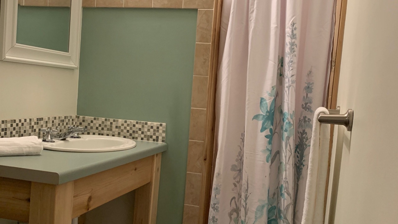 Photo of Bathroom in Ishpeming