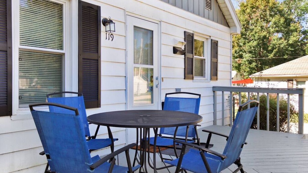Photo of Outdoor in Sunnyland
