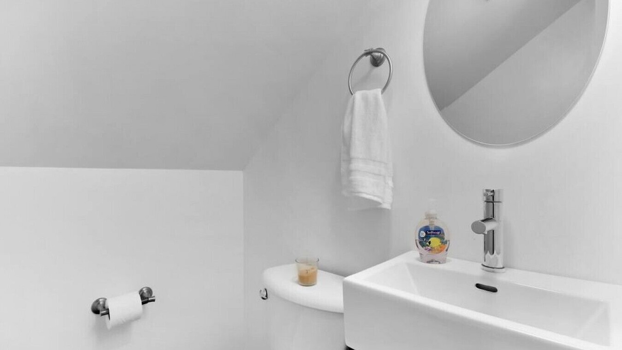 Photo of Bathroom in Sunnyland