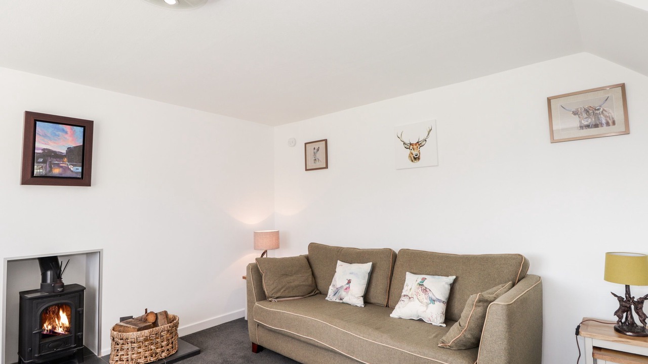 Photo of Livingroom in Elgin