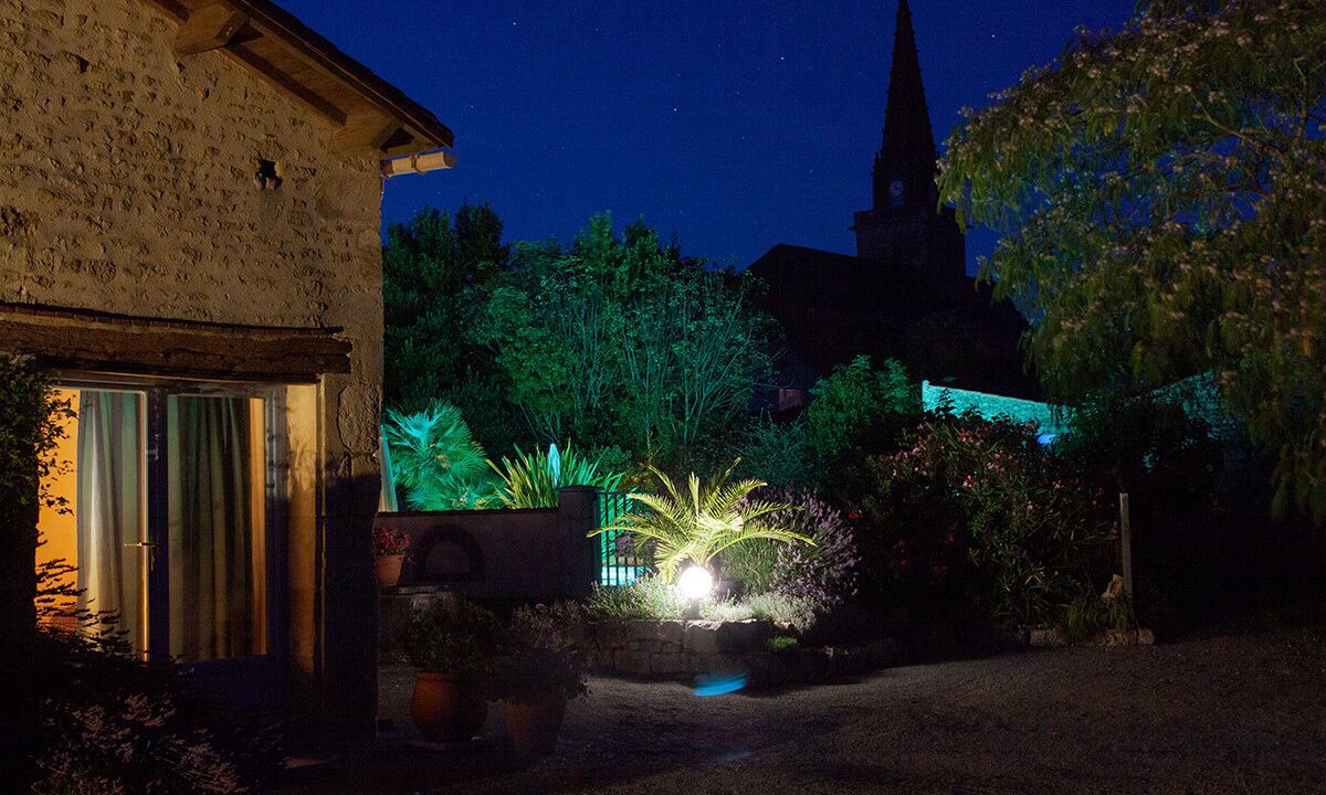 Photo of Outdoor in Corpe