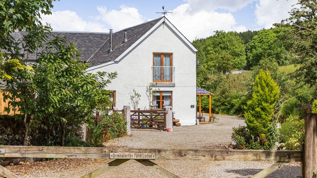 Photo of Outdoor in Salen